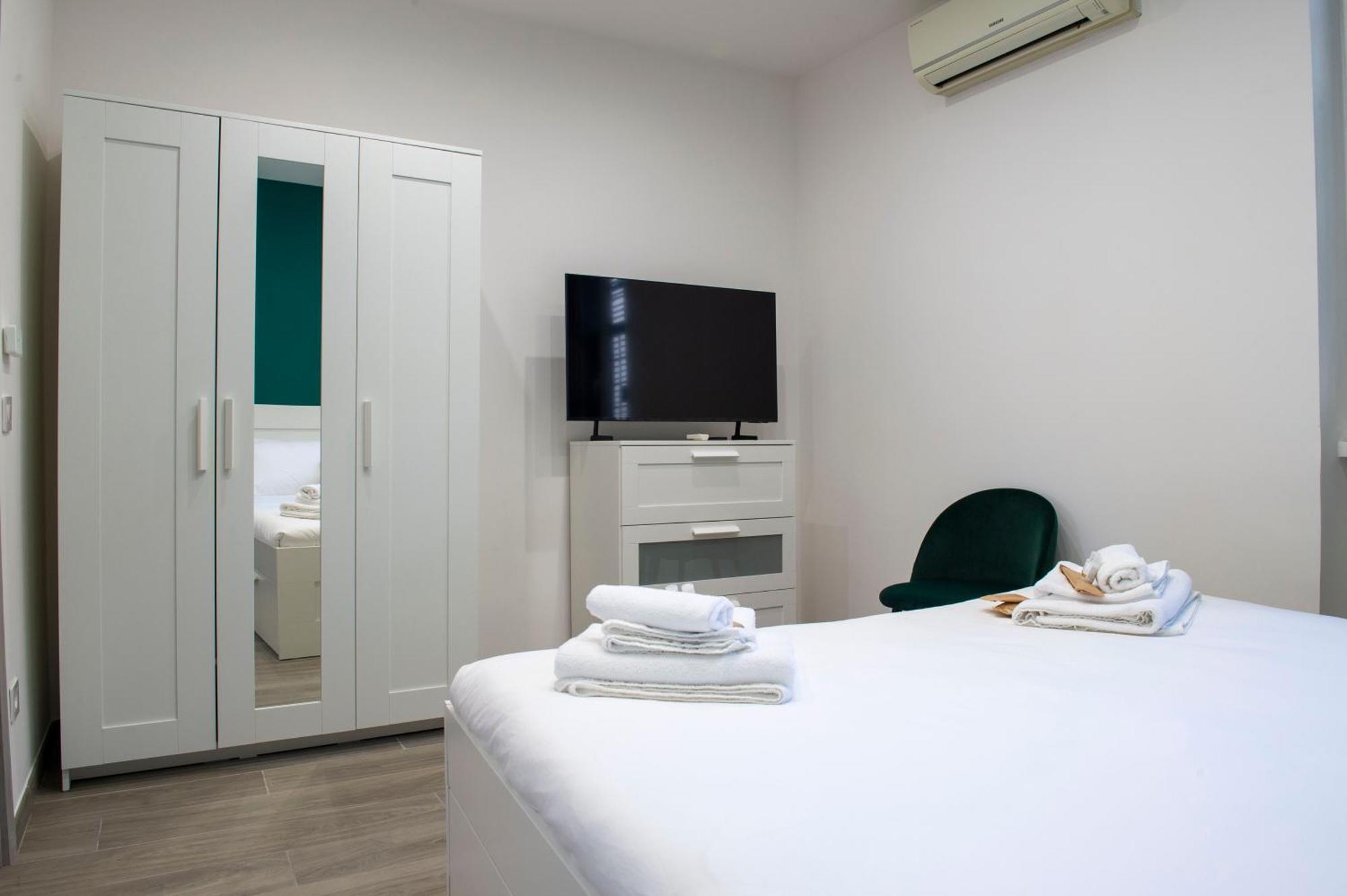 Lev Apartamento *